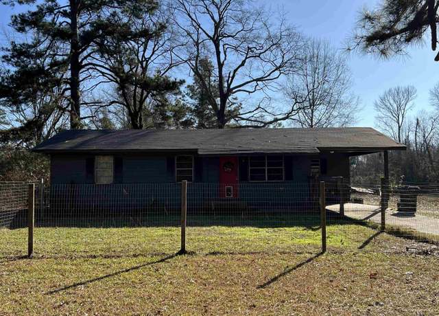 Property at 952 Addison Rd, Star City, AR 72667, 3 beds, 1 bath