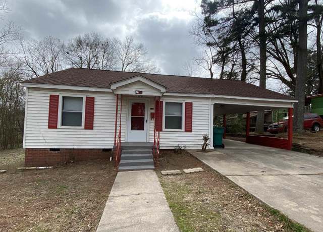 Property at 517 W Clark St, Nashville, AR 71852, 3 beds, 2 baths