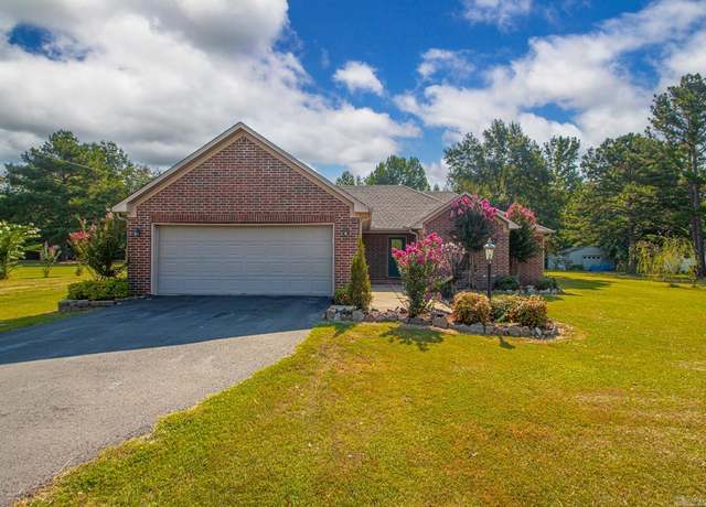 Property at 25 W Skyline Dr, Greenbrier, AR 72058, 3 beds, 2 baths