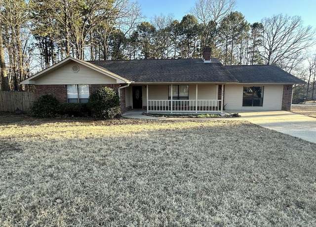 Property at 509 E Achome Dr, Heber Springs, AR 72543, 3 beds, 2 baths