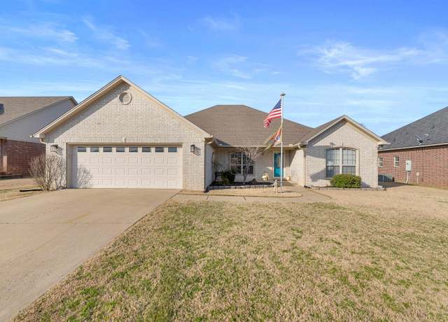 Property at 102 Antler Way Dr, Sherwood, AR 72120, 4 beds, 2.5 baths