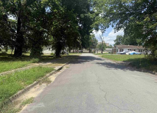 Property at 2920 Scott St, Little Rock, AR 72206
