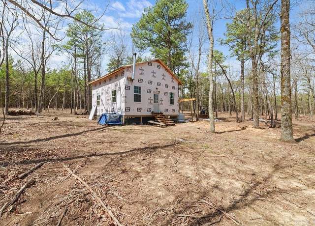 Property at 457 Morris Rd, Leslie, AR 72645, 1 bed, 1 bath