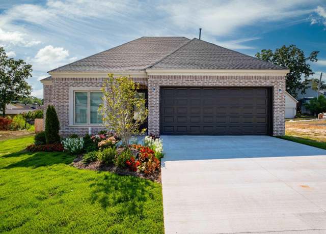 Property at 108 Mergeron Ct, Little Rock, AR 72212, 3 beds, 2 baths