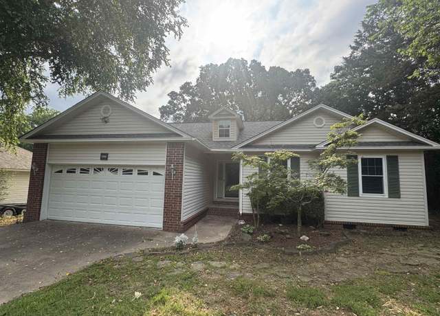 Property at 1508 Lois Pl, Searcy, AR 72143, 3 beds, 2 baths