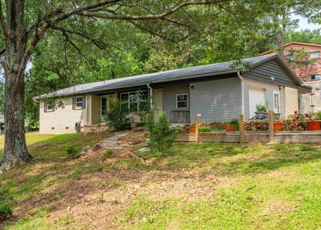 Property at 205 Michele St, Hot Springs National Park, AR 71913, 4 beds, 3 baths