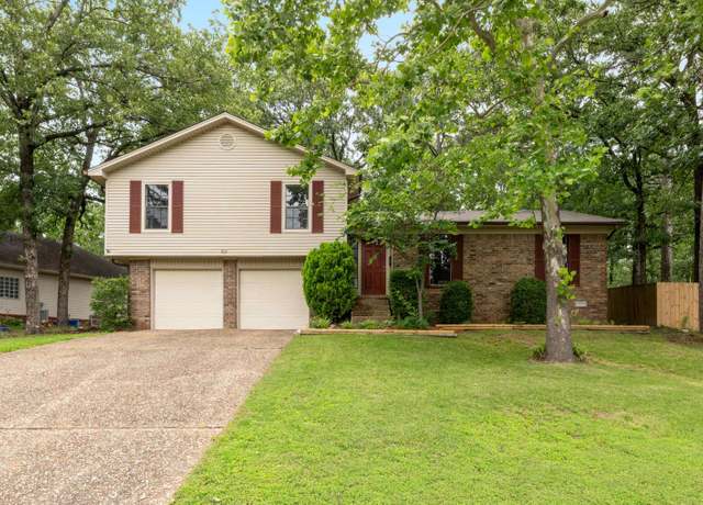 Property at 9115 Leatrice Dr, Little Rock, AR, 3 beds, 2 baths