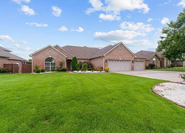 Property at 6733 Austin Bay Ct, Sherwood, AR 72120, 5 beds, 3 baths