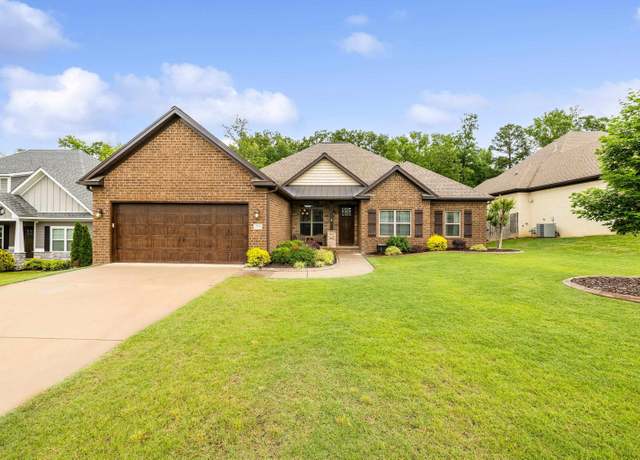 Property at 2524 Aberdeen Dr, Bryant, AR 72022, 4 beds, 2.5 baths