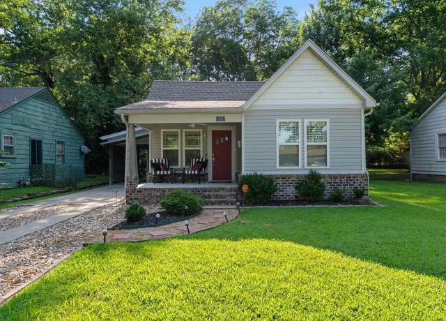 Property at 320 Mitchell St, Conway, AR 72034, 3 beds, 3 baths