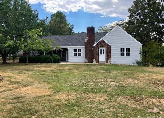 Property at 415 W Pne, Pocahontas, AR 72455, 6 beds, 3 baths