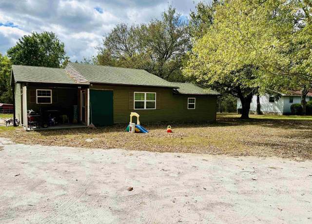 Property at 5721 Estes Rd, Harrison, AR 72601, 3 beds, 2 baths