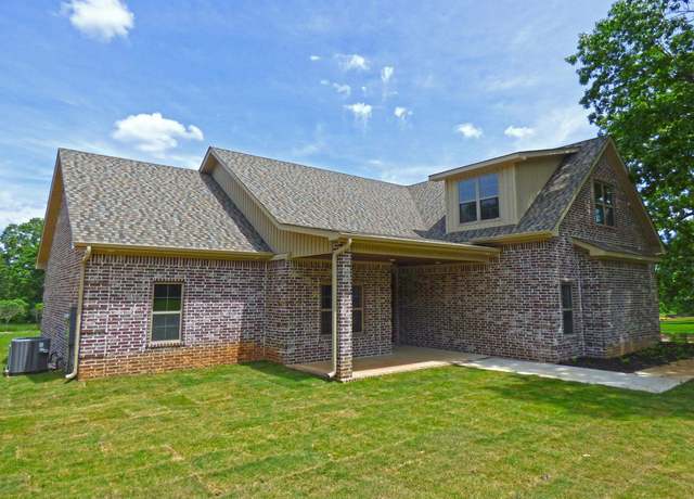 Property at 62 Highland Cove Dr, Highland, AR 72542, 4 beds, 3 baths