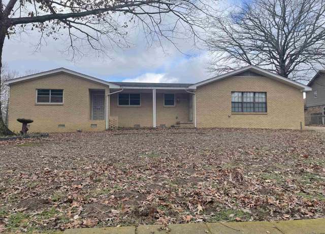 Property at 3810 Vinson Rd, Little Rock, AR, 3 beds, 3 baths