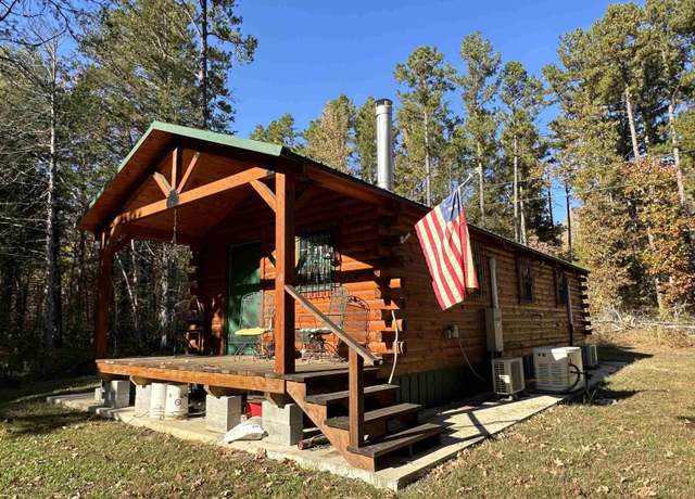 Property at 1917 Little Red River Rd, Marshall, AR 72650, 1 bed, 1 bath
