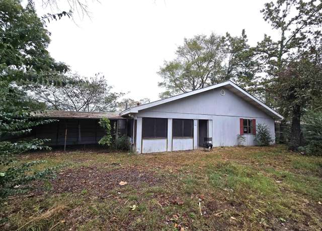 Property at 30 Adams Lk, Conway, AR 72032, 3 beds, 1 bath