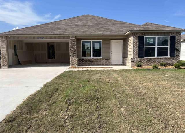 Property at 11180 River Valley Dr, Hensley, AR 72065, 4 beds, 2 baths