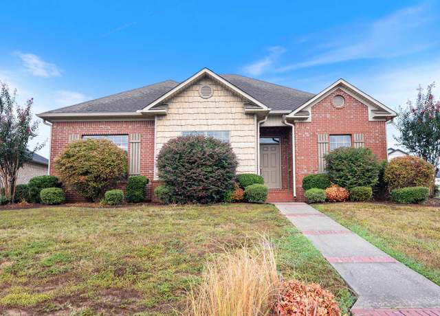 Property at 905 Wineberry, Conway, AR 72034, 4 beds, 2 baths