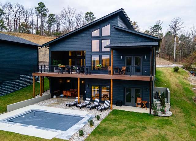 Property at 125 Wayward Winds Ter, Hot Springs, AR 71913, 7 beds, 4 baths
