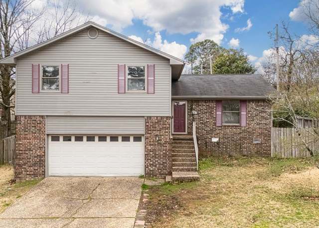 Property at 3 Forest Maple Ct, Little Rock, AR 72212, 4 beds, 2.5 baths