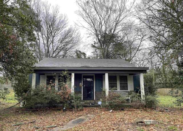 Property at 2811 S Chester St, Little Rock, AR 72206, 3 beds, 1 bath