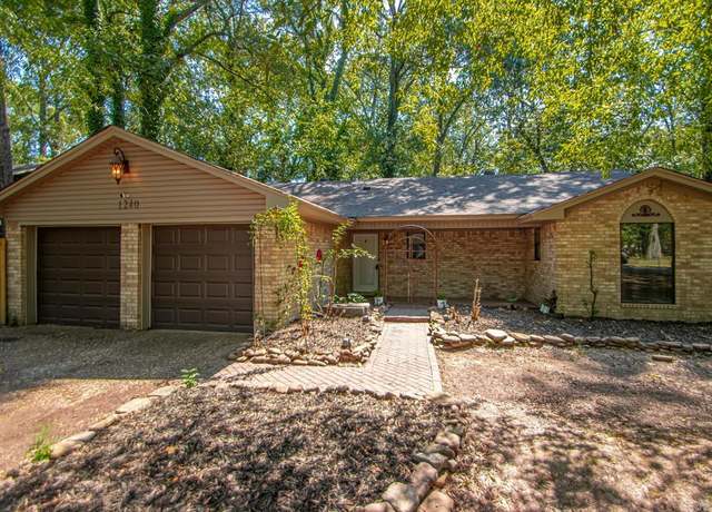 Property at 1240 Salem Rd, Conway, AR 72034, 3 beds, 2 baths