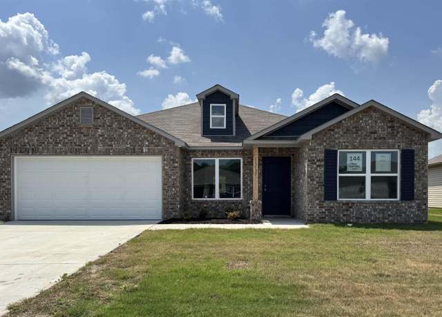 Property at 11137 River Valley Dr, Hensley, AR 72065, 4 beds, 2 baths