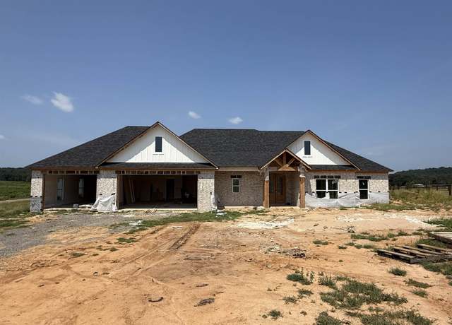 Property at 2 Republican Meadow Ln, Greenbrier, AR 72058, 4 beds, 2.5 baths