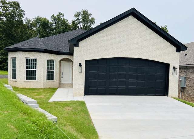 Property at 7316 Stonehenge Dr, Sherwood, AR 72120, 3 beds, 2 baths