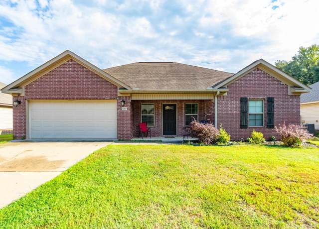 Property at 1107 Fox Chase Dr, Bryant, AR 72022, 4 beds, 2 baths