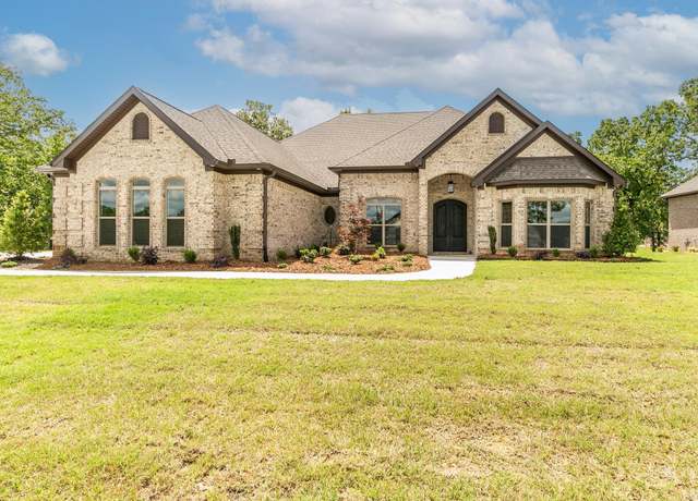 Property at 52 Wellington Pl, Cabot, AR 72023, 5 beds, 3 baths