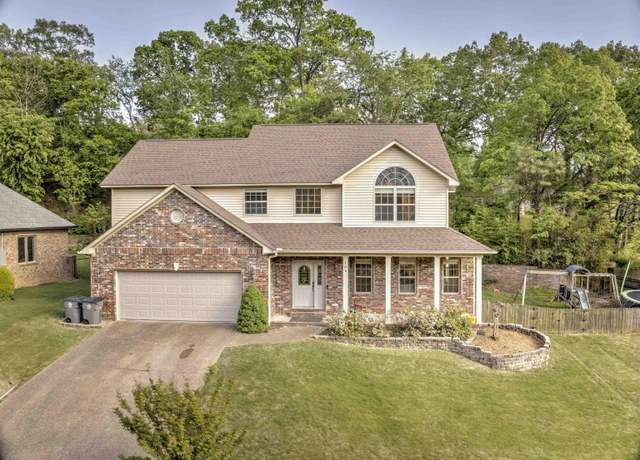 Property at 104 Leigh Cir, Hot Springs, AR 71913, 4 beds, 2.5 baths
