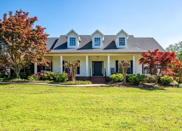 Property at 10 Hickory Ln, Greenbrier, AR 72058, 5 beds, 3.5 baths