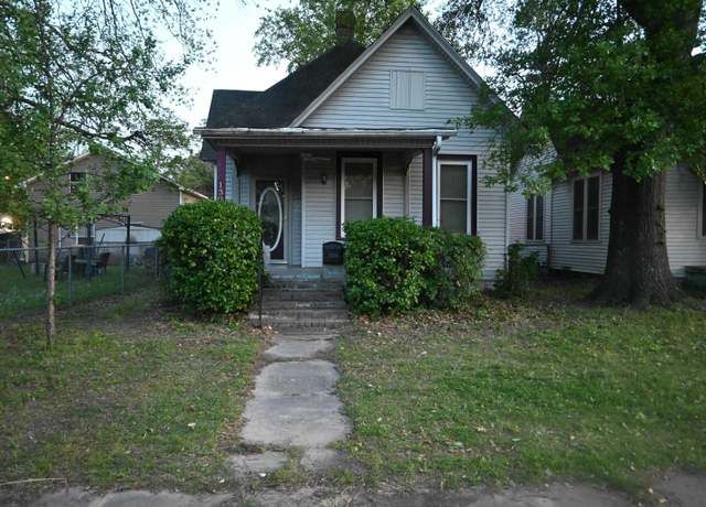 Property at 1304 W 9th St, North Little Rock, AR 72114, 2 beds, 1 bath