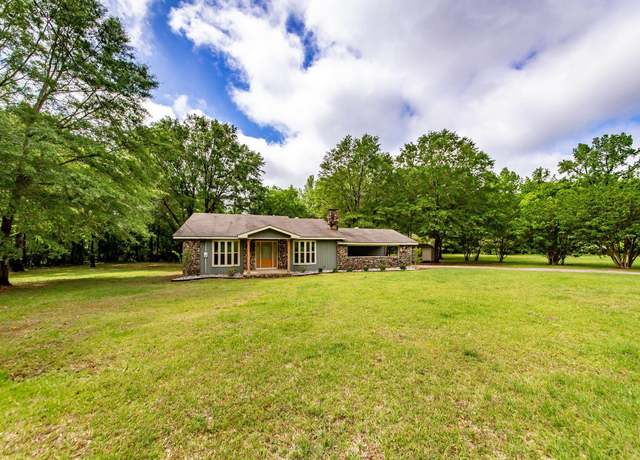 Property at 1491 Southfork Rd, Gurdon, AR 71743, 3 beds, 2 baths