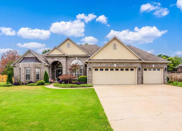 Property at 2845 Gulfshore Dr, Conway, AR 72034, 4 beds, 3 baths