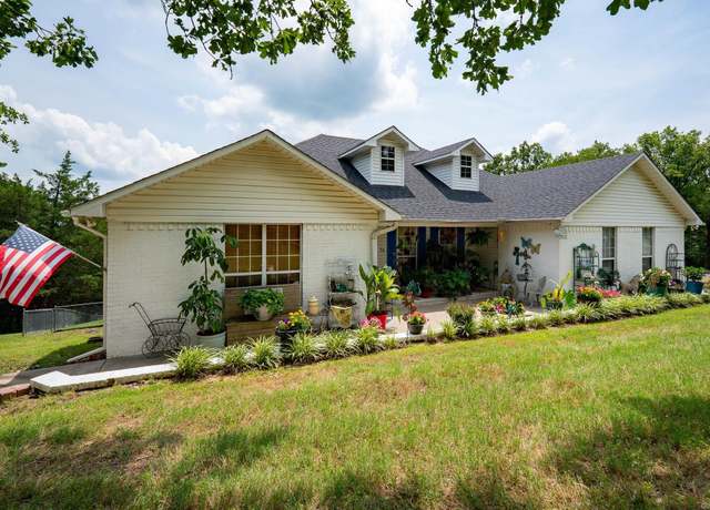 Property at 55 Eagle Crest Dr, Conway, AR 72032, 5 beds, 3 baths