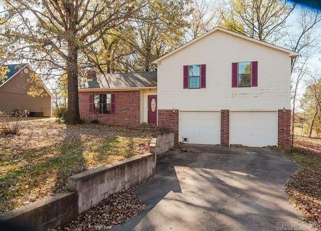 Property at 8 Mockingbird Ln, Clarksville, AR 72830, 3 beds, 2 baths