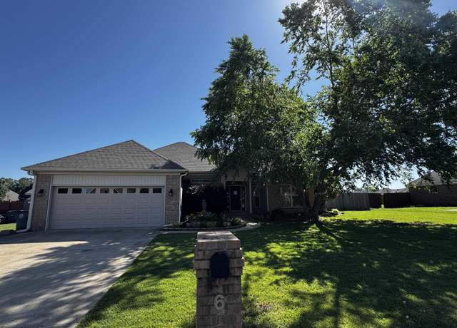 Property at 6 Palmer Ct, Searcy, AR 72143, 4 beds, 2 baths
