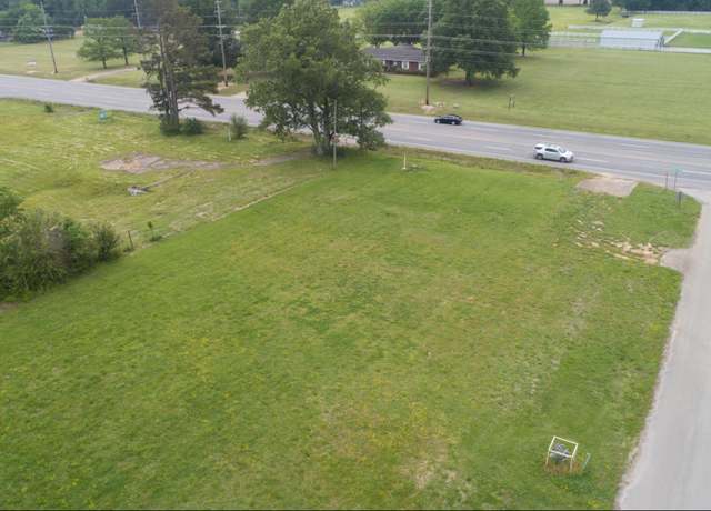 Property at 5710 E Johnson Ave, Jonesboro, AR 72401
