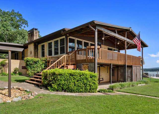 Property at 218 Mcdonald Loop, Hot Springs, AR 71913, 5 beds, 3 baths