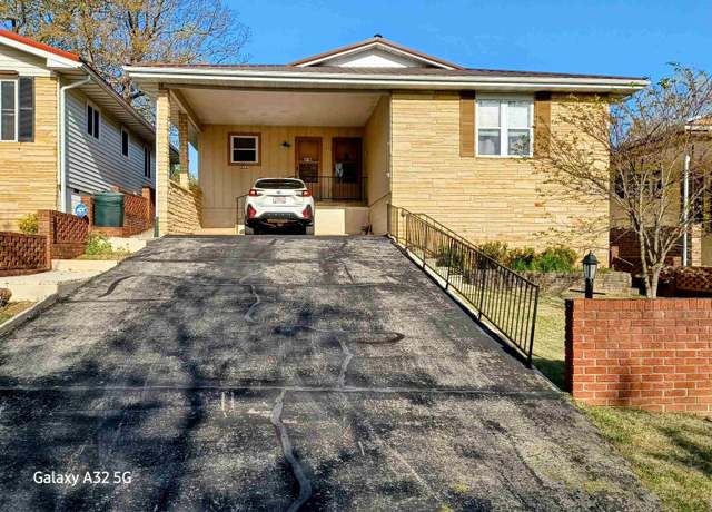 Property at 312 Royal Dr, Horseshoe Bend, AR 72512, 2 beds, 2 baths