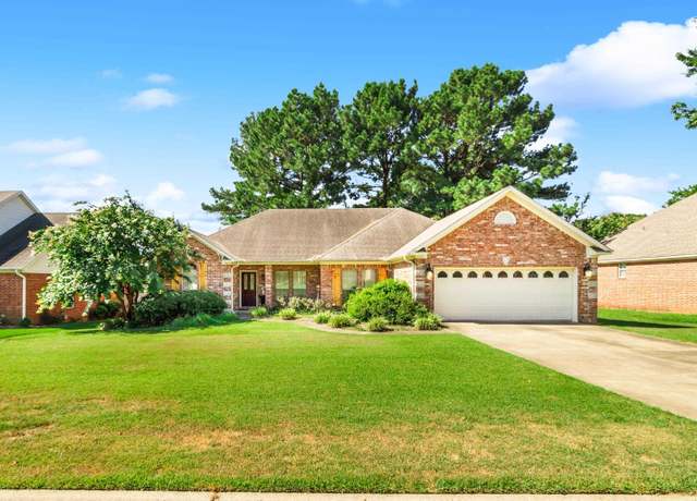 Property at 3225 Athens Dr, Conway, AR 72034, 4 beds, 2 baths
