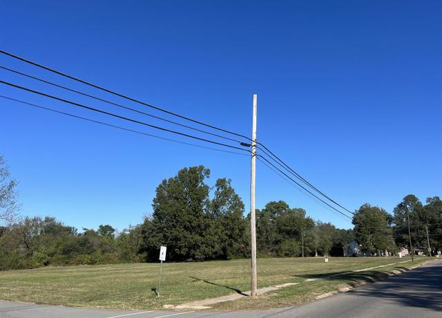 Property at 1204 S Buerkle St, Stuttgart, AR 72160