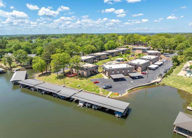 Property at 1135 Twin Points Rd Unit D, Hot Springs, AR 71913, 2 beds, 2 baths