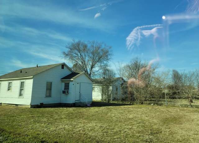 Property at 2016 Maurice, Jonesboro, AR 72401, 2 beds, 1 bath