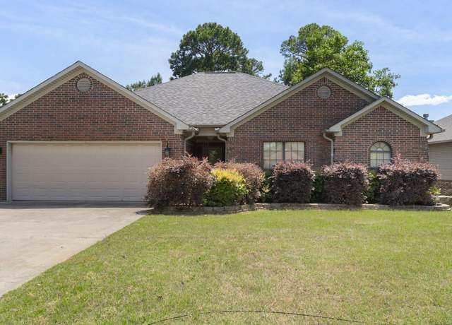 Property at 119 Ridgeland Dr, Maumelle, AR 72113, 3 beds, 2 baths