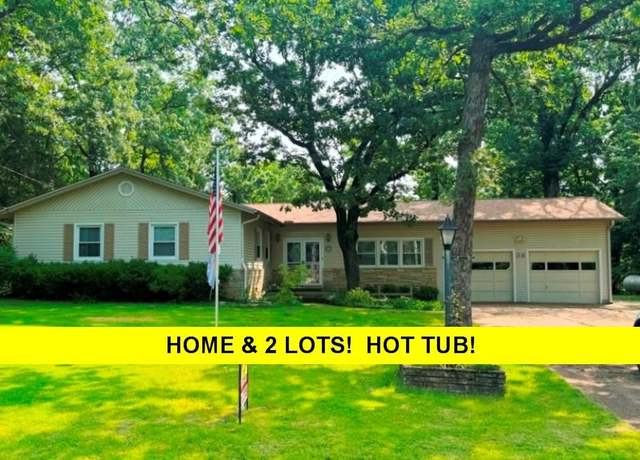 Property at 38 Flathead Dr, Cherokee Village, AR 72529, 3 beds, 2 baths