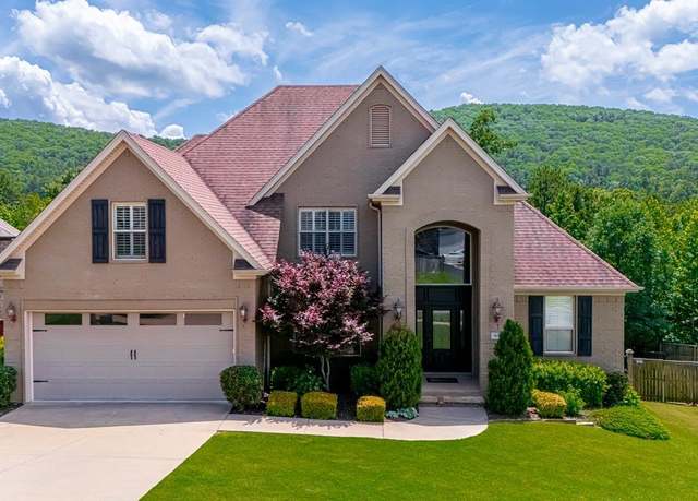 Property at 68 Tournay Cir, Little Rock, AR 72223, 4 beds, 3 baths