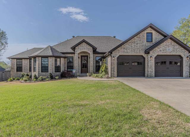 Property at 1806 Wedgewood, Paragould, AR 72450, 4 beds, 2 baths